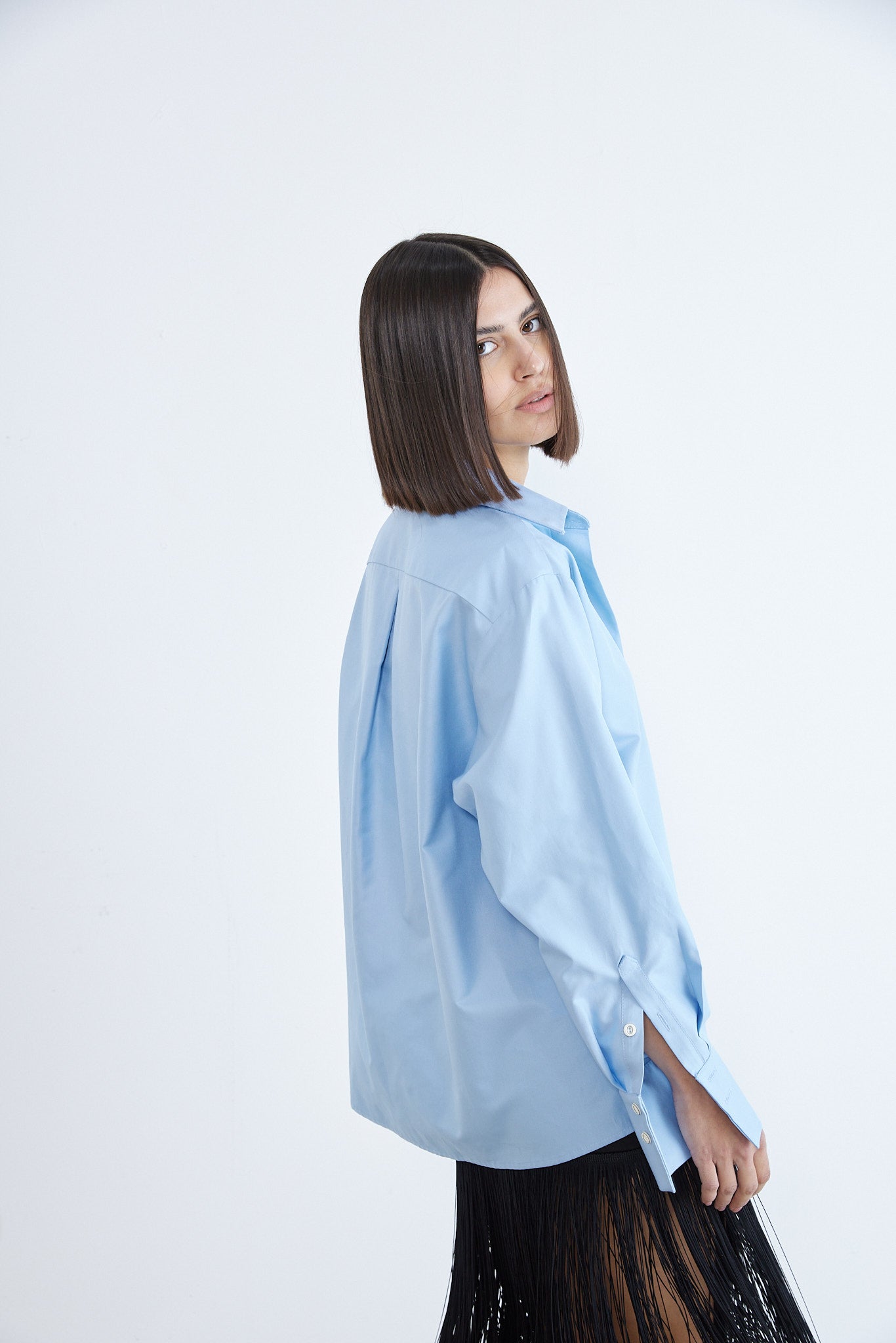 Dada - Modern Elegance Oversized Cotton Shirt